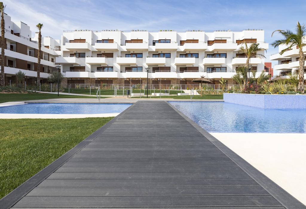 Terrazas De Campoamor By Mar Holidays Orihuela Ngoại thất bức ảnh
