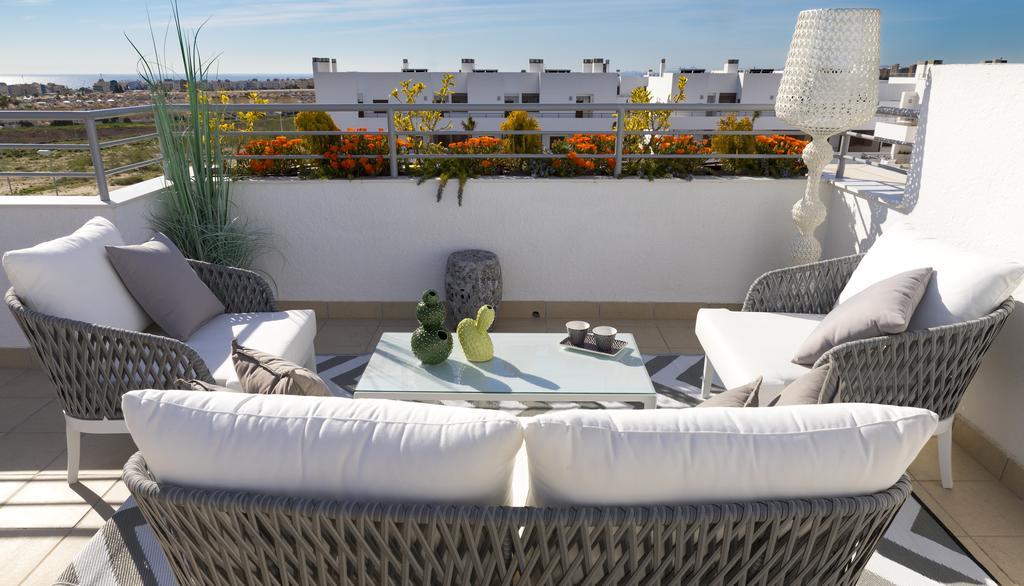 Terrazas De Campoamor By Mar Holidays Orihuela Ngoại thất bức ảnh