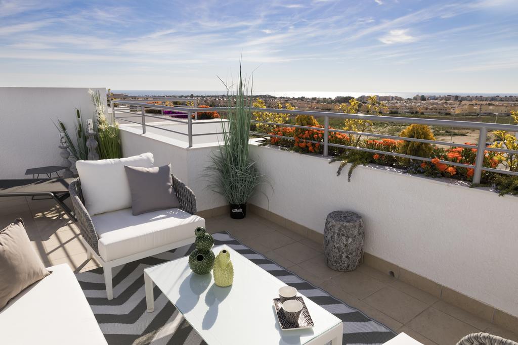Terrazas De Campoamor By Mar Holidays Orihuela Ngoại thất bức ảnh