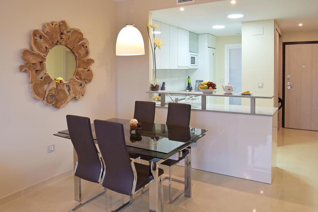 Terrazas De Campoamor By Mar Holidays Orihuela Ngoại thất bức ảnh
